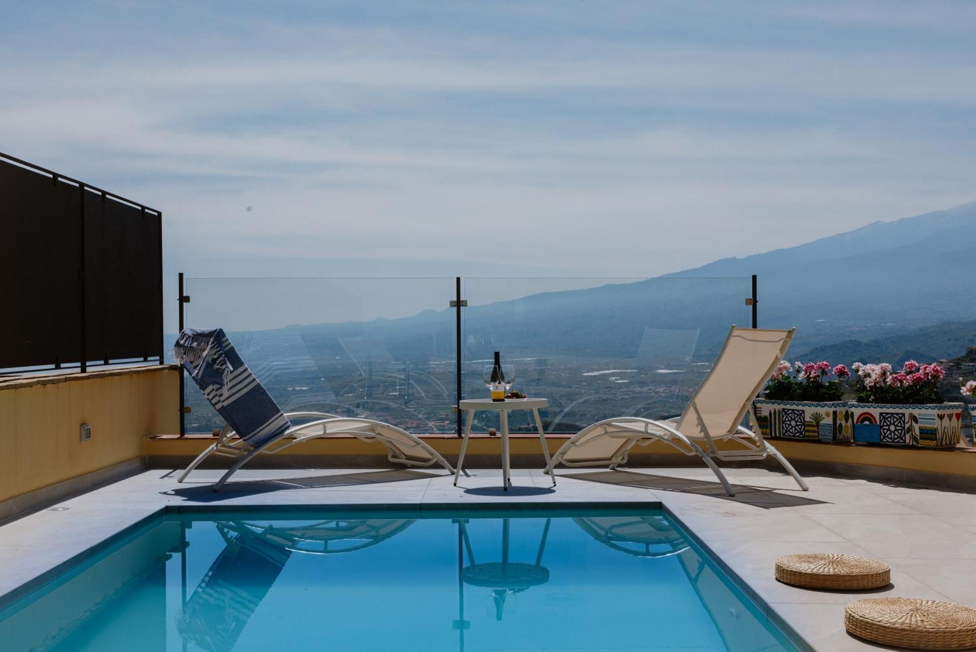Villa Da Vinci Luxury Panoramic Apartments - Taormina Rooms Collection 외부 사진